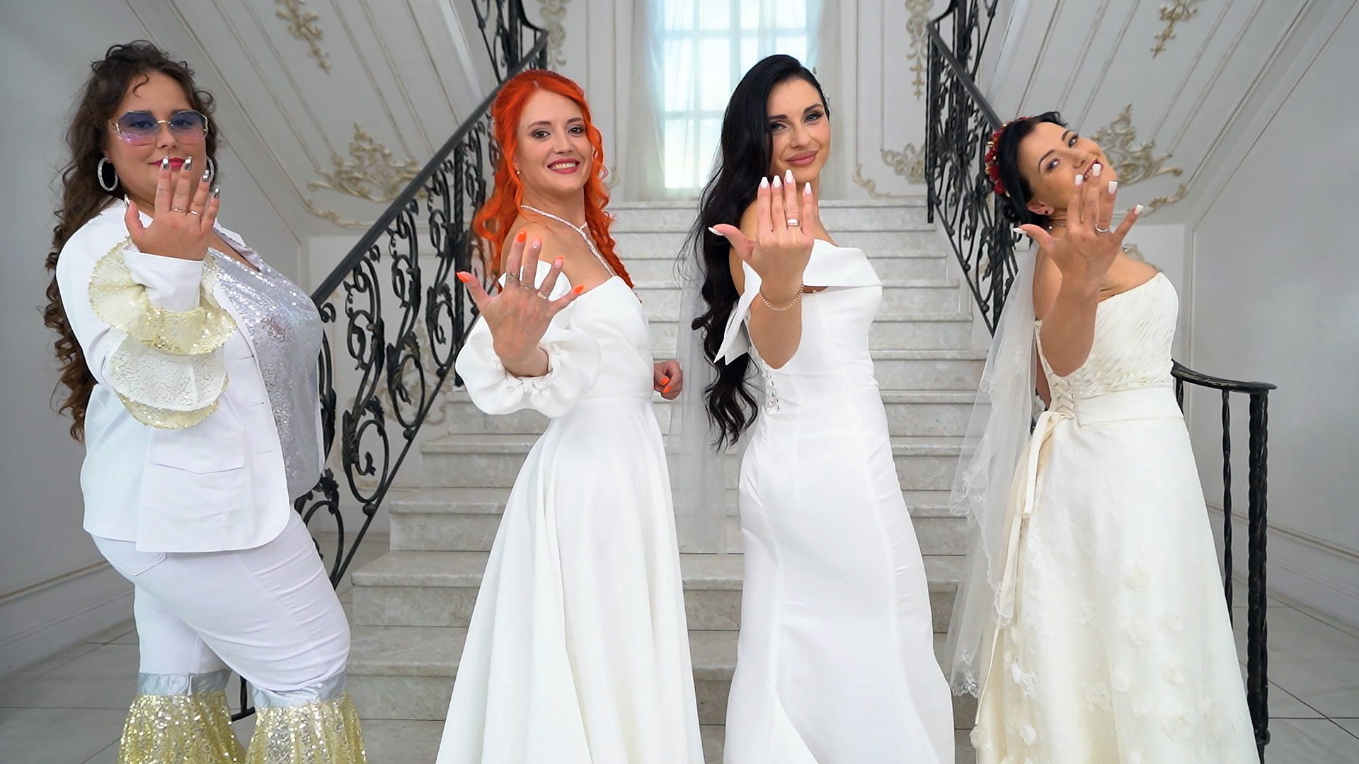 Свадьба в стиле диско 80-х VS Свадьба с народными элементами смотреть онлайн