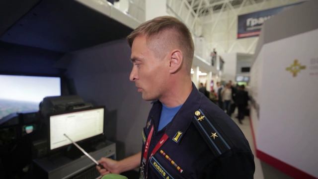 На форуме «Армия-2024» показали уникальный тренажер для отработки взаимодействия авиации и ПВО смотреть онлайн