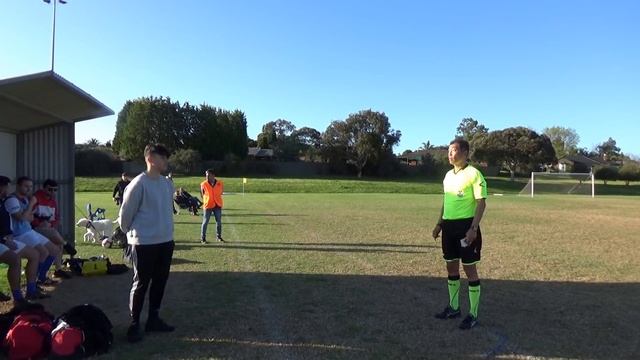 Referee goes MAD and shows 7 RED CARDS to the same team! смотреть онлайн