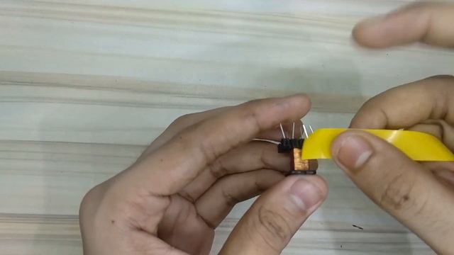 DIY MINI 12V 1AMP SMPS WITH AP8022 IC. смотреть онлайн