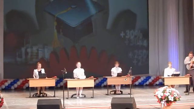 "Бухгалтер"-семья Морозовых на дне сотрудника полиции смотреть онлайн