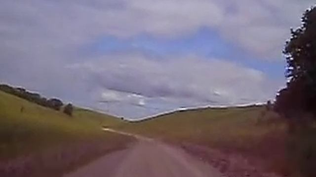 Миникопия прыжка Салюка в исполнении Лады))) смотреть онлайн