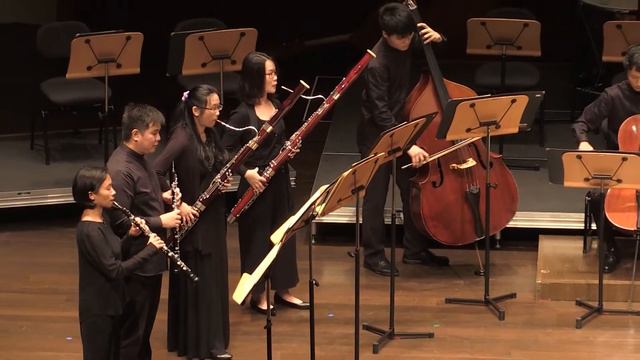 Dvořák: Serenade for Wind Instruments, op. 44 смотреть онлайн