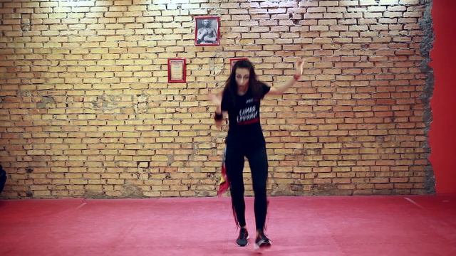Zumba fitness. Тренер Анна Иванова смотреть онлайн