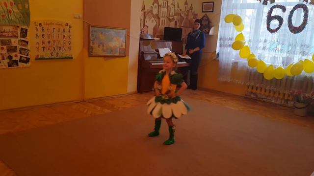 Ромашки. Виступ на ювілеї в 45 садочку. смотреть онлайн