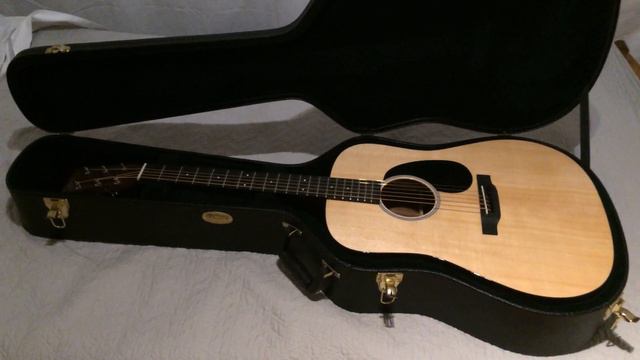 Unboxing Martin DRSG Acoustic Guitar смотреть онлайн