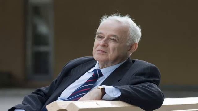 Михаил Литвак  Жить нужно для себя!