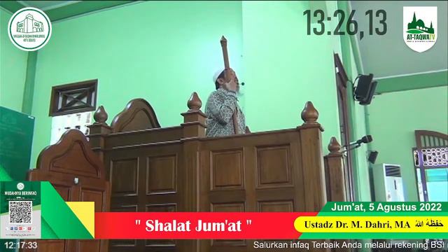 SHALAT JUM'AT -- Imam/Khatib : Ustadz Dr. Muhammad Dahri, MA حَفِظَهُ اللهُ смотреть онлайн