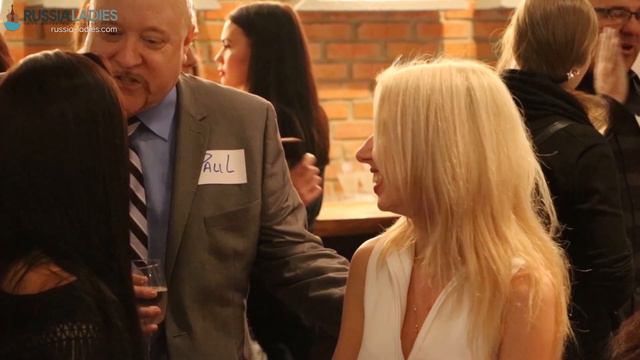 200+ Russian Women Line Up to Meet 30 Foreign Men смотреть онлайн
