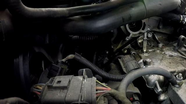 Replacing VW 2.5l Vacuum Pump ~ The Easy Way смотреть онлайн