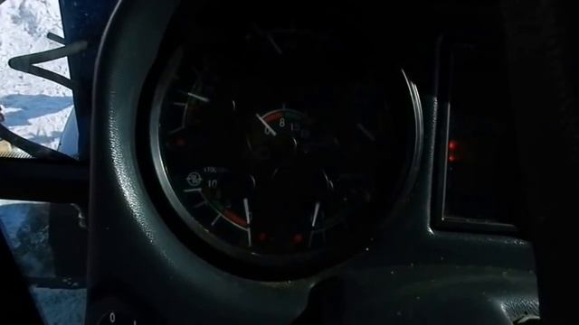 Трактор Мтз 1523