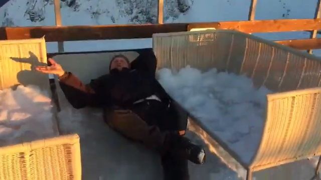 Декламация стихов Пушкина в горах смотреть онлайн