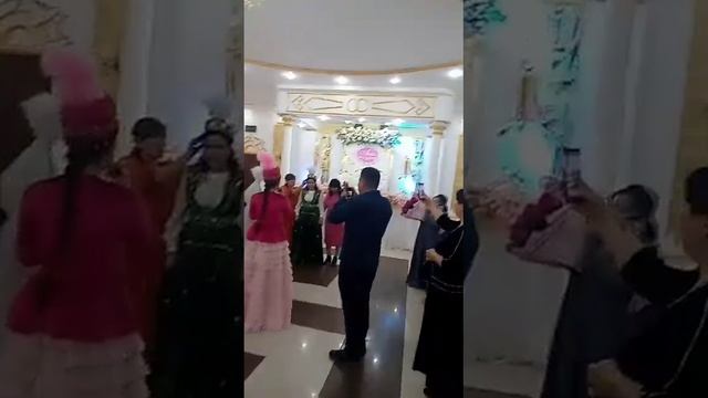 Казахстан, казахская свадьба племянника смотреть онлайн
