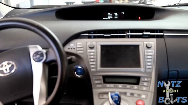 2010-2015 Toyota Prius Engine Coolant Drain And Refill