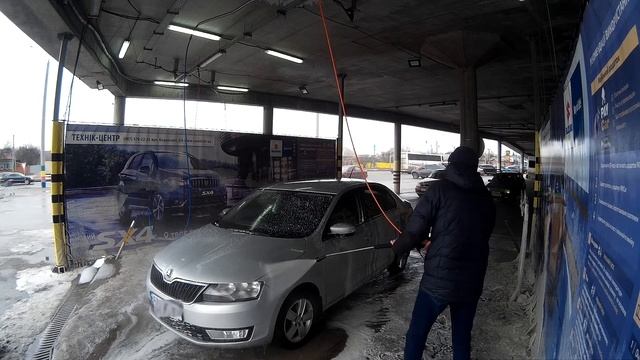 Харьков Мойка Самообслуживания (на парковке ТРЦ Французский Бульвар) смотреть онлайн