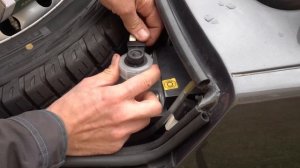 Замена (прокачка) тормозной жидкости на Lada 4x4 / Нива