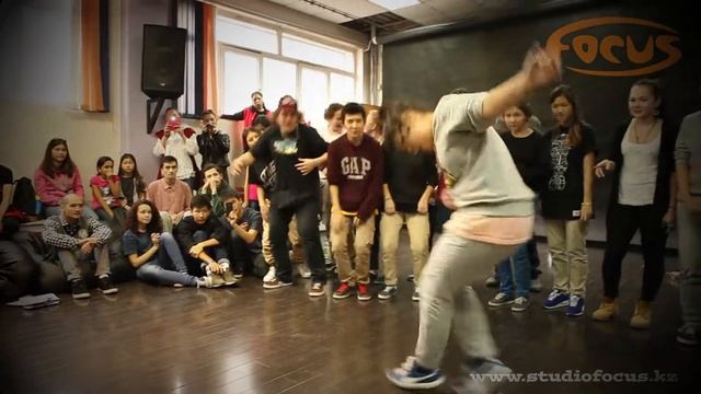 Junior 1x1 Final I Dance Battle Who is Tank I Dance Studio Focus смотреть онлайн