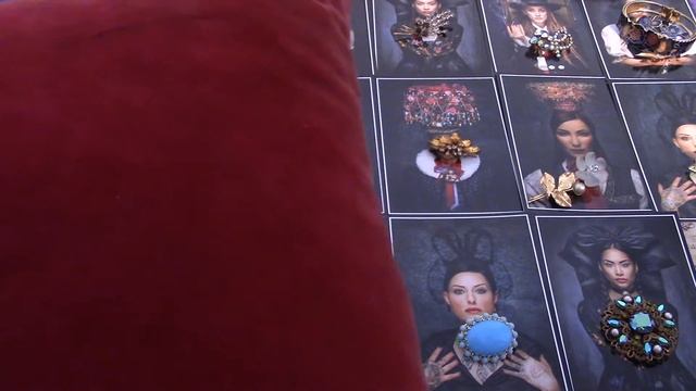 Покупки с блошиного рынка . Старинные украшения смотреть онлайн