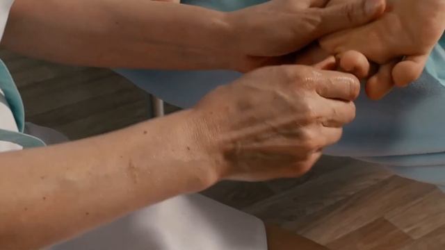 МАССАЖ НОГ\ Как ДЕЛАТЬ массаж НОГ? смотреть онлайн