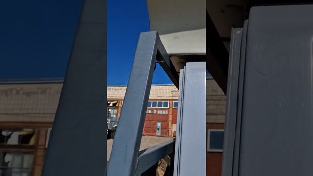 спойлер-спалка универсальный спринтер.кантер смотреть онлайн