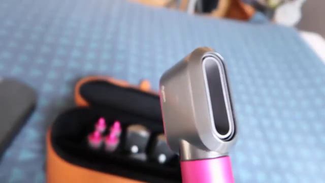 vidéo Dyson airwrap en fonctionnement pour l'annonce vinted de @julie1037 смотреть онлайн