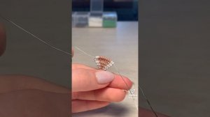 Как сделать паучка из бисера Tutorial