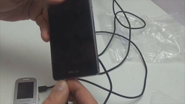 Зарядное устройство для смартфонов и планшетов 4 USB порта смотреть онлайн