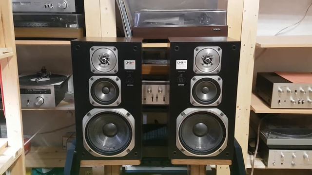 ONKYO D-3R. Gene Harris смотреть онлайн
