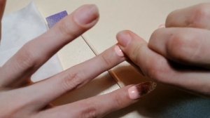 Как ПРИКЛЕИТЬ и как СНЯТЬ накладные ногти?