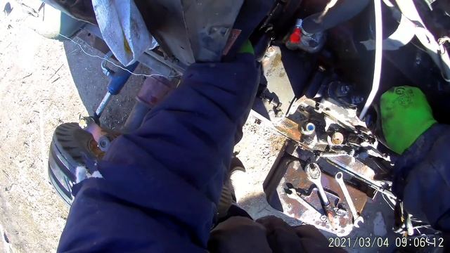 Как снять ТНВД МТЗ-80-50, снимаем топливный насос и форсунки, последовательность выполнения работ смотреть онлайн