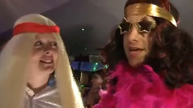 Singstar Abba Promo.mpg смотреть онлайн