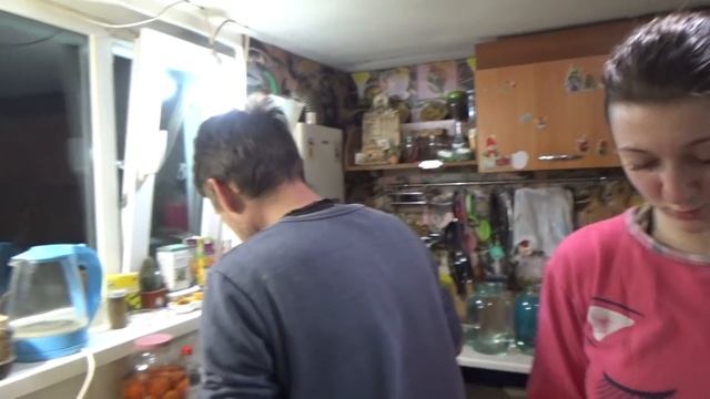 7 04 20, обалденный матрас, ужин от Даши, вкусные котлетки, шуба и пюре, красивая луна, Шаповаловы смотреть онлайн