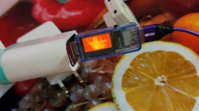 Магнитный зарядный кабель поворотный 180* смотреть онлайн