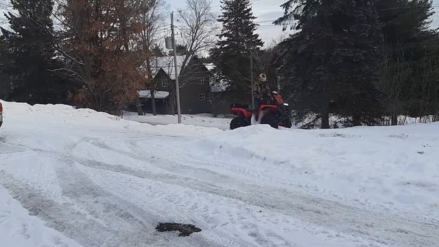 Messin around in the snow 07 grizzly 700 смотреть онлайн