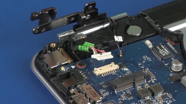 Replace The Power Connector Cable | HP Pavilion 15-au000 Notebooks | HP Support