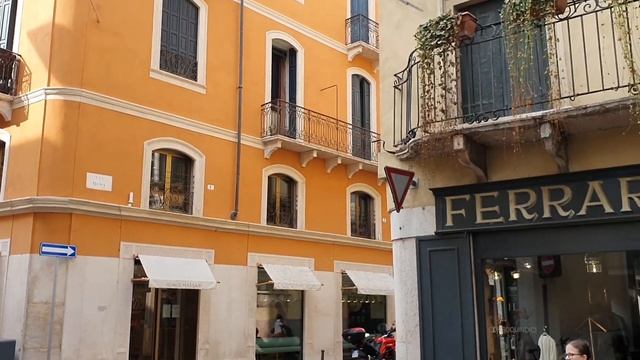 Что посмотреть в Вероне за 1 день? Верона, Италия зимой | мини влог по региону Венето смотреть онлайн