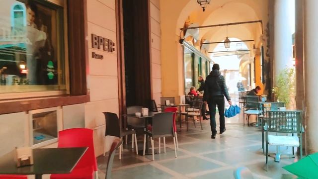 Рождественская Модена. Стритстайл прогулка по городу. италия #20 смотреть онлайн