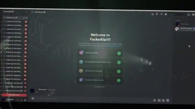 DISCORD NUKE BOT! 4K+ PINGS! смотреть онлайн