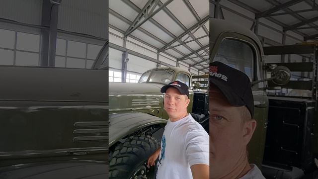 БУДЕТ ОБЗОР ЕСЛИ БУДУТ КОМЕНТАРИИ! #кириллов #automobile #mechanic #ретромашины #ЗИС #автоблоггараж смотреть онлайн