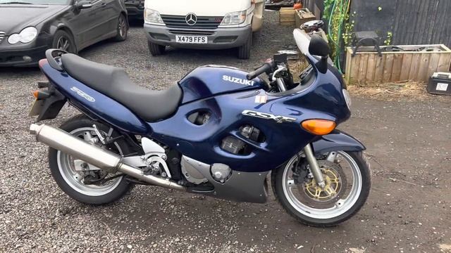 SUZUKI GSX 750 F NO RESERVE SALE V228GEP смотреть онлайн
