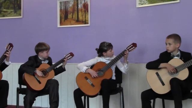 Олег Копенков "Третий не лишний" - ансамбль гитаристов смотреть онлайн