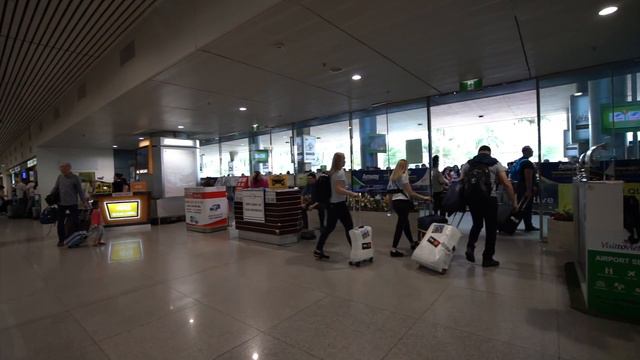 Arriving Vietnam without a visa Flying Air Asia Don Muang Airport Bangkok to Ho Chi Min City Vietna смотреть онлайн