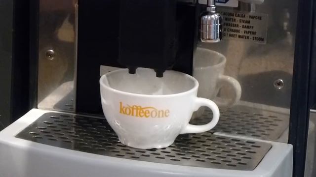 Automatic Coffee Machine - Carimali Multi Producing A Long Black смотреть онлайн