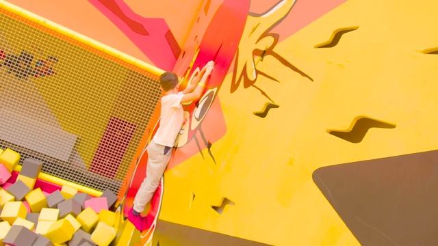 Покоряй скалодром в Flash park смотреть онлайн
