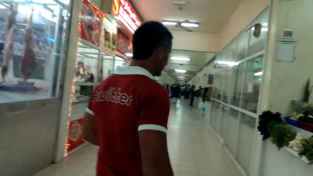 рыбный рынок в Аджмане смотреть онлайн
