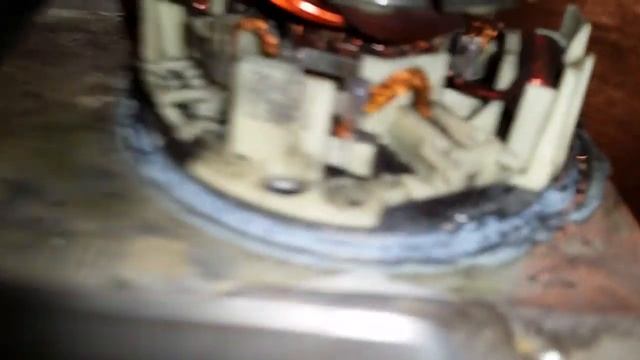 Mercedes Benz / Bosch SBC Pump Rebuild (Brush Replacement) pt. 1 смотреть онлайн