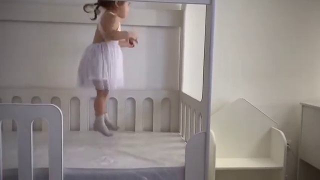 Кровать Домик ЛДСП от интернет магазина Super Papa - детская мебель смотреть онлайн