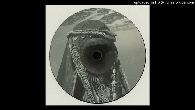Ezra Osborn & Giano - Listen To The Bassline смотреть онлайн