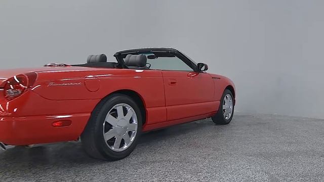 2002 Ford Thunderbird Deluxe смотреть онлайн