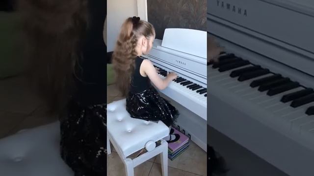 Анна Пьяных , 7 лет, Е. Накада Танец дикарей смотреть онлайн